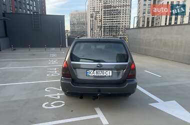 Внедорожник / Кроссовер Subaru Forester 2006 в 
