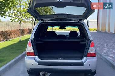 Позашляховик / Кросовер Subaru Forester 2006 в 