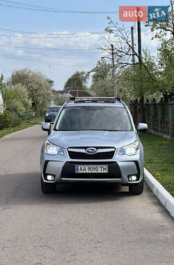 Внедорожник / Кроссовер Subaru Forester 2013 в 