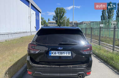 Внедорожник / Кроссовер Subaru Forester 2018 в 