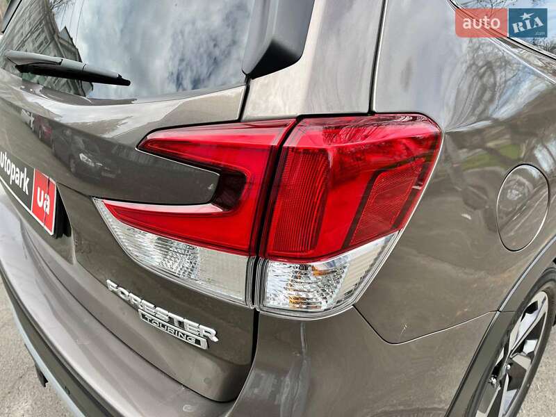 Позашляховик / Кросовер Subaru Forester 2022 в Києві