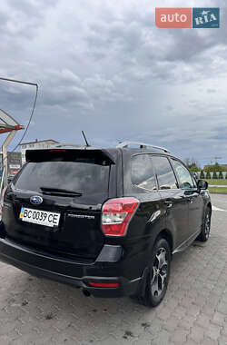 Внедорожник / Кроссовер Subaru Forester 2014 в 