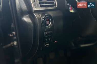 Внедорожник / Кроссовер Subaru Forester 2011 в 