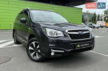Внедорожник / Кроссовер Subaru Forester 2017 в Киеве
