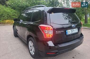 Внедорожник / Кроссовер Subaru Forester 2014 в 