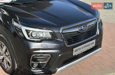 Позашляховик / Кросовер Subaru Forester 2018 в 