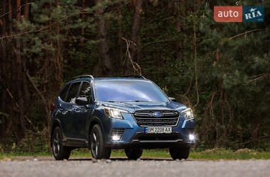 Внедорожник / Кроссовер Subaru Forester 2022 в Полтаве