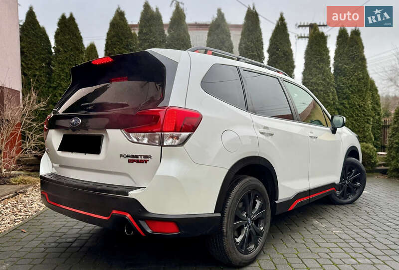 Внедорожник / Кроссовер Subaru Forester 2021 в Киеве
