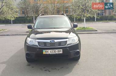 Внедорожник / Кроссовер Subaru Forester 2008 в 