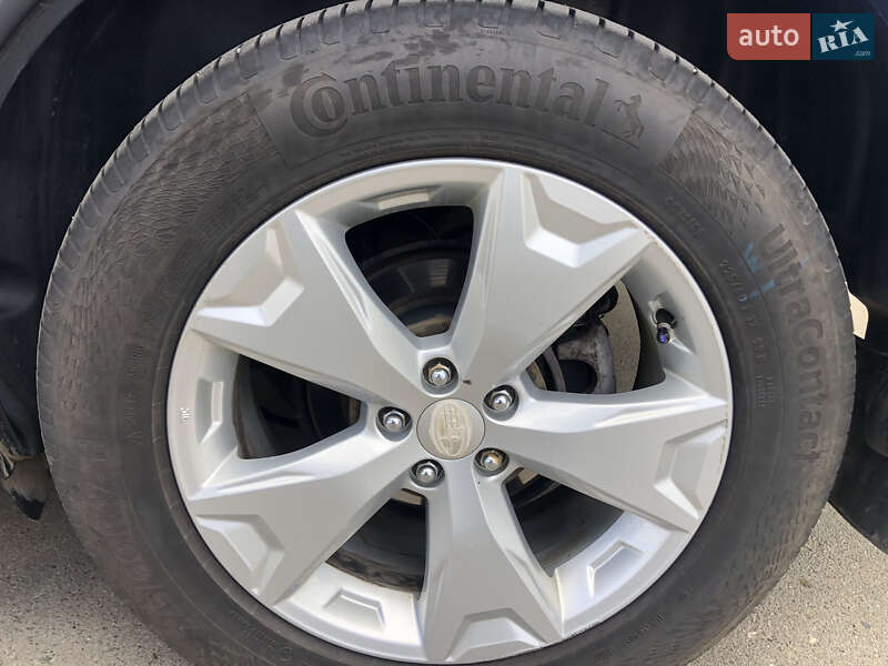 Позашляховик / Кросовер Subaru Forester 2015 в Сумах