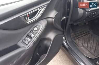 Внедорожник / Кроссовер Subaru Forester 2018 в 