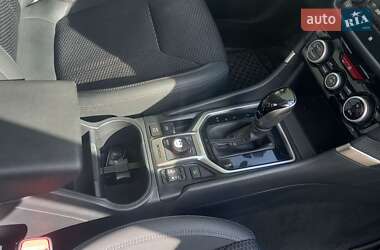 Внедорожник / Кроссовер Subaru Forester 2018 в 
