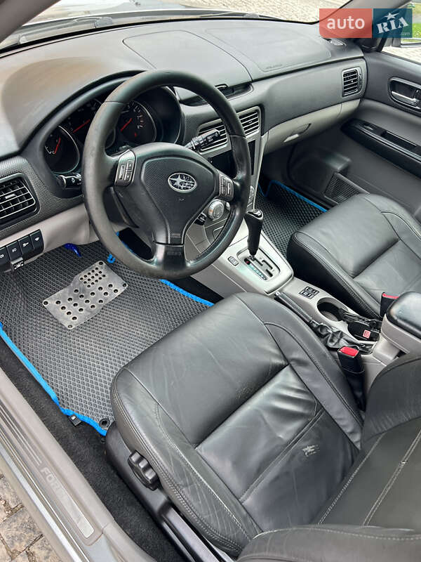 Внедорожник / Кроссовер Subaru Forester 2006 в Харькове