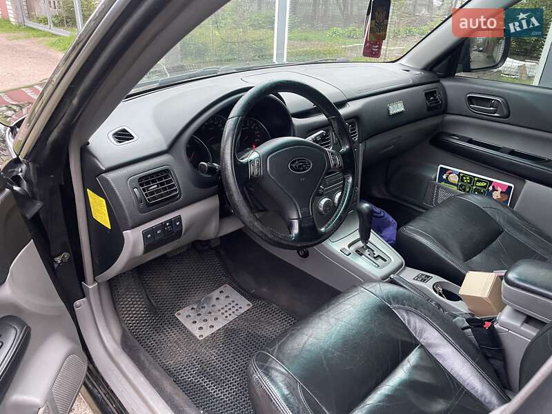Внедорожник / Кроссовер Subaru Forester 2006 в Чернигове