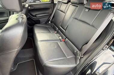 Позашляховик / Кросовер Subaru Forester 2013 в 