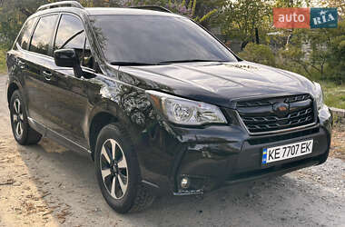 Позашляховик / Кросовер Subaru Forester 2016 в 