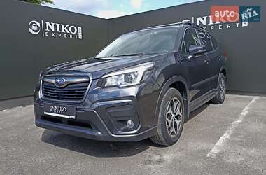 Внедорожник / Кроссовер Subaru Forester 2018 в 