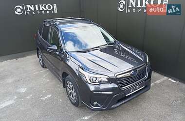 Внедорожник / Кроссовер Subaru Forester 2018 в 