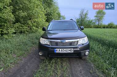 Внедорожник / Кроссовер Subaru Forester 2008 в 