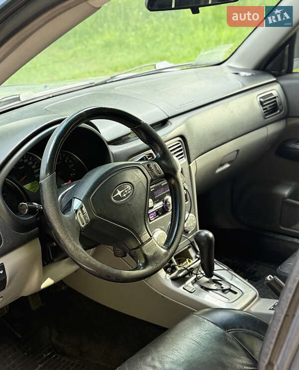 Внедорожник / Кроссовер Subaru Forester 2006 в Киеве