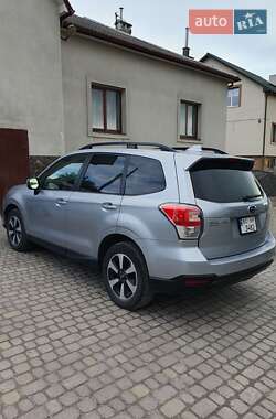 Внедорожник / Кроссовер Subaru Forester 2018 в 
