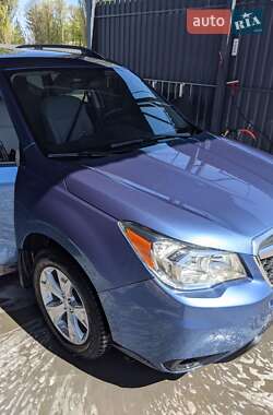 Внедорожник / Кроссовер Subaru Forester 2015 в Умани