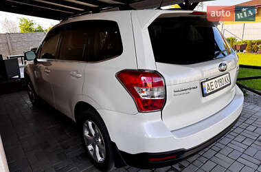 Внедорожник / Кроссовер Subaru Forester 2013 в 