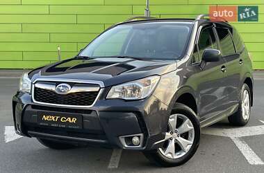 Позашляховик / Кросовер Subaru Forester 2015 в Києві
