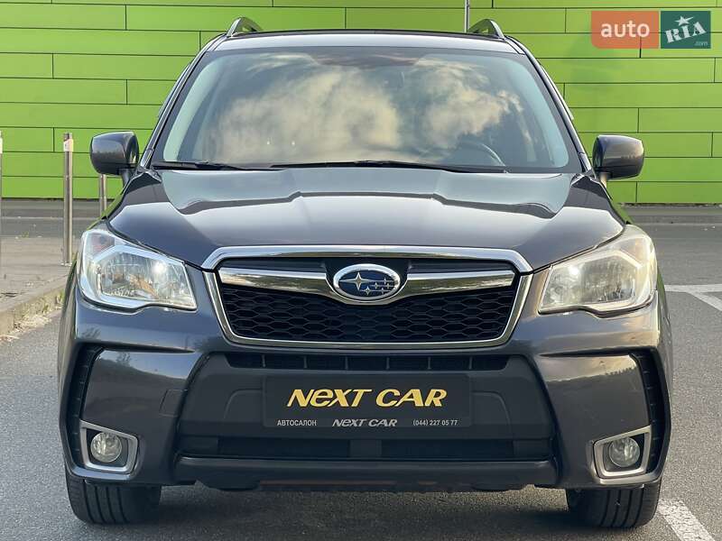 Позашляховик / Кросовер Subaru Forester 2015 в Києві
