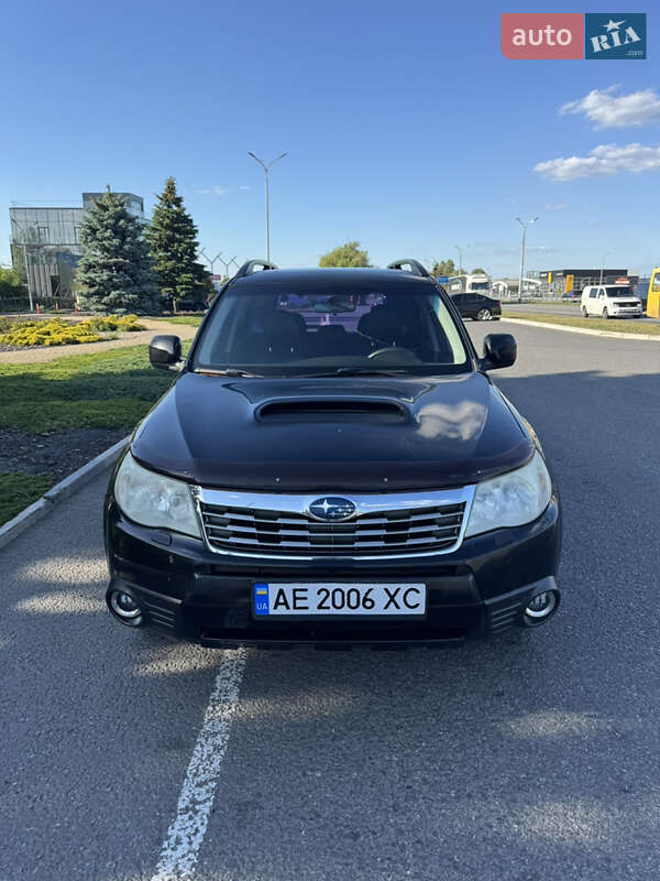 Позашляховик / Кросовер Subaru Forester 2010 в Дніпрі