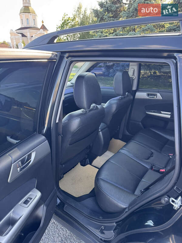 Позашляховик / Кросовер Subaru Forester 2010 в Дніпрі