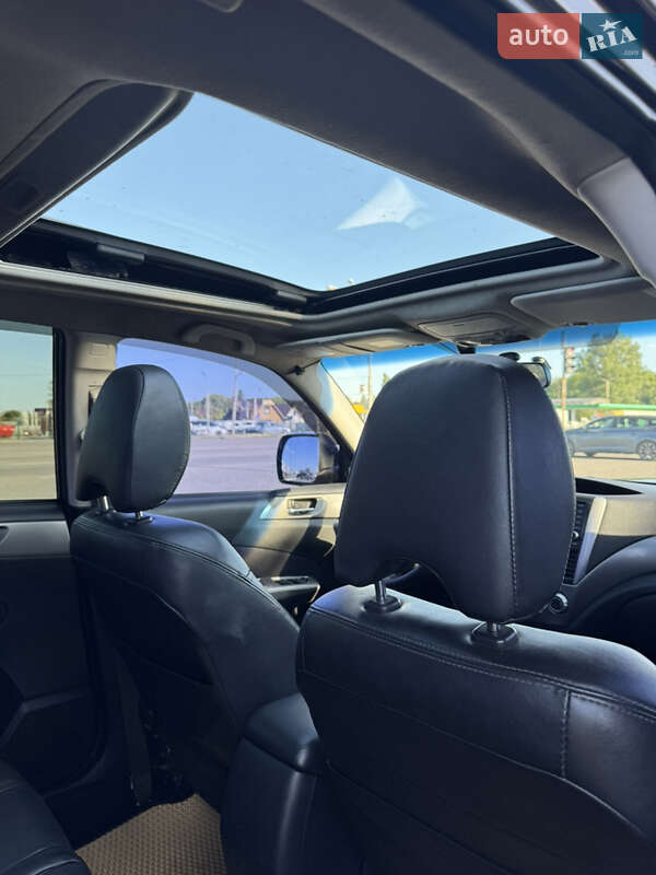 Позашляховик / Кросовер Subaru Forester 2010 в Дніпрі