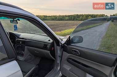 Внедорожник / Кроссовер Subaru Forester 2003 в 