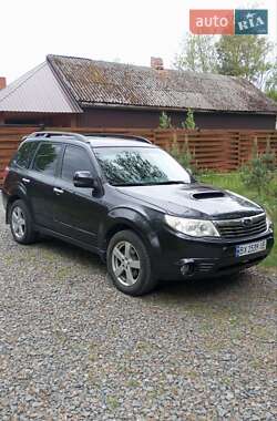 Позашляховик / Кросовер Subaru Forester 2011 в Радивиліві