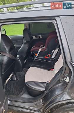 Внедорожник / Кроссовер Subaru Forester 2009 в 