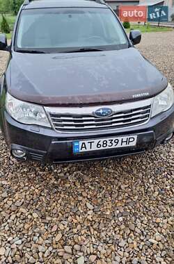 Внедорожник / Кроссовер Subaru Forester 2009 в 