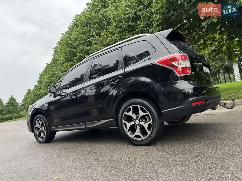 Внедорожник / Кроссовер Subaru Forester 2015 в Умани