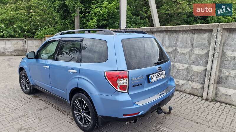 Внедорожник / Кроссовер Subaru Forester 2010 в Киеве