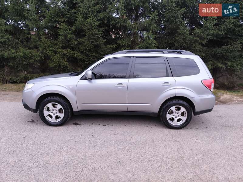 Позашляховик / Кросовер Subaru Forester 2008 в Коломиї