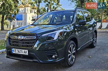 Внедорожник / Кроссовер Subaru Forester 2022 в 