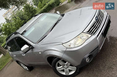 Внедорожник / Кроссовер Subaru Forester 2008 в 