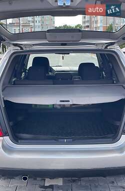 Позашляховик / Кросовер Subaru Forester 2005 в 