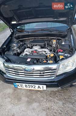 Внедорожник / Кроссовер Subaru Forester 2010 в 