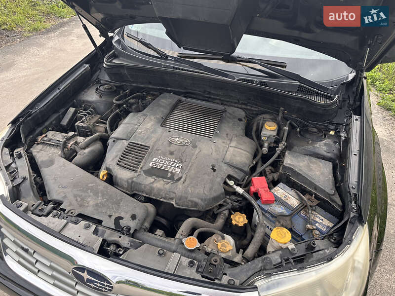 Позашляховик / Кросовер Subaru Forester 2010 в Києві