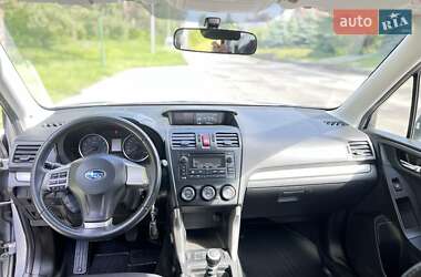 Внедорожник / Кроссовер Subaru Forester 2014 в 