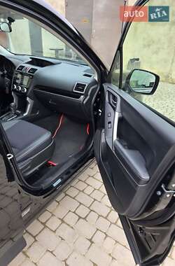 Внедорожник / Кроссовер Subaru Forester 2018 в 