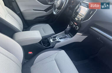 Внедорожник / Кроссовер Subaru Forester 2022 в 