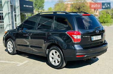 Внедорожник / Кроссовер Subaru Forester 2013 в 