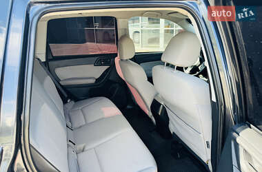 Внедорожник / Кроссовер Subaru Forester 2013 в 