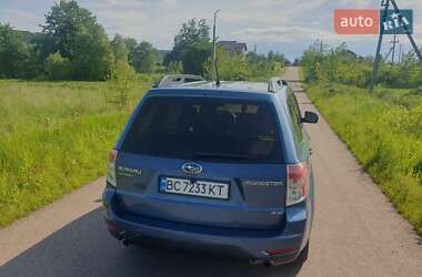Внедорожник / Кроссовер Subaru Forester 2010 в 